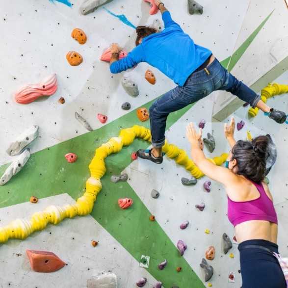 ROCRODROMO MADRID Boulder - Bautismo de Escalada -19,95€