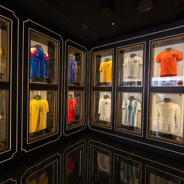 Entradas LEGENDS Museo del Fútbol desde 14,40 € ⚽ | Madrid