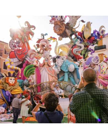 Tour Fallas Valencia 2026 con Guía Oficial | Entradas y Monumento